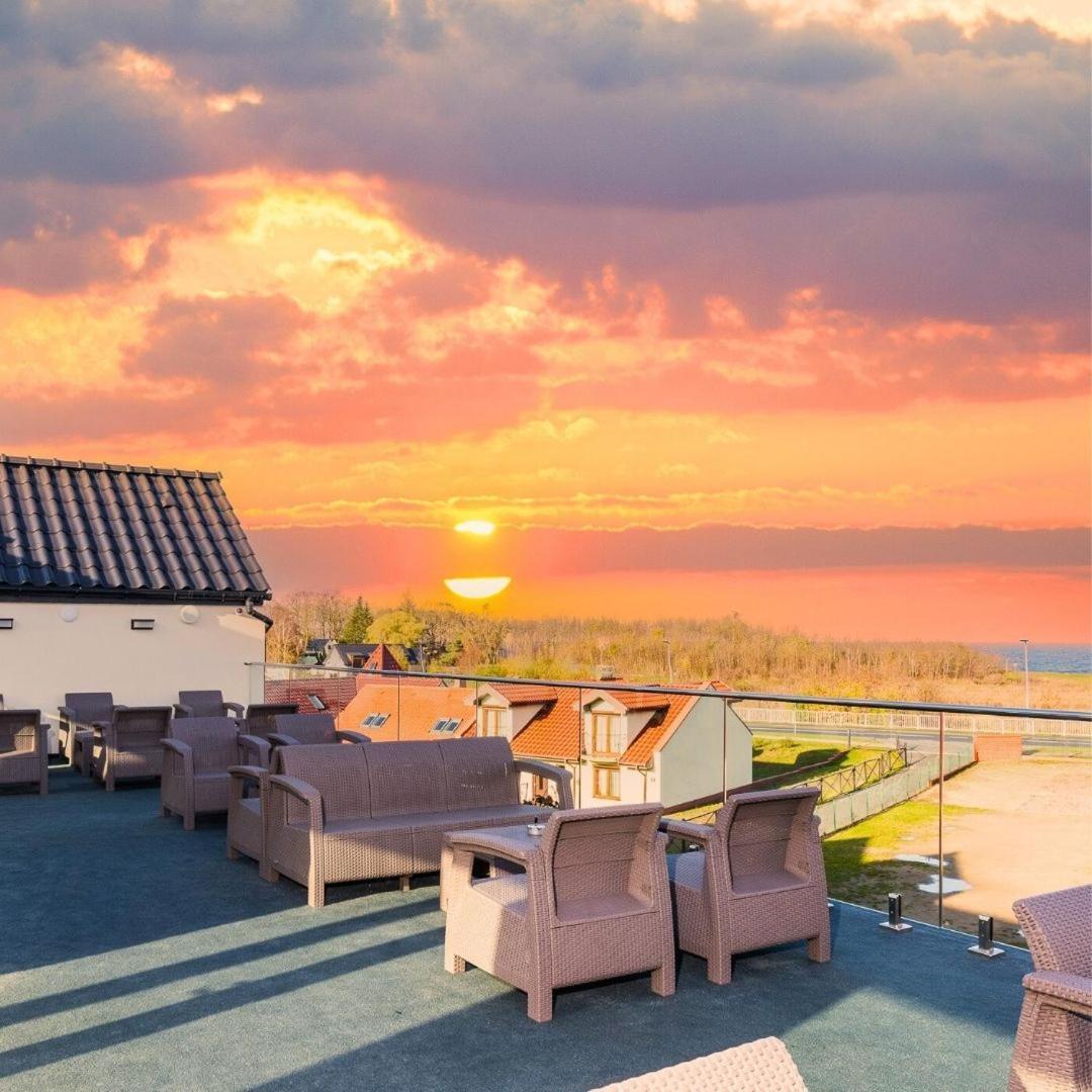 Villa Vis A Vis Trzesacz Bagian luar foto